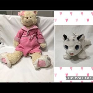 2 Plush Animals Wild Republic & First Main